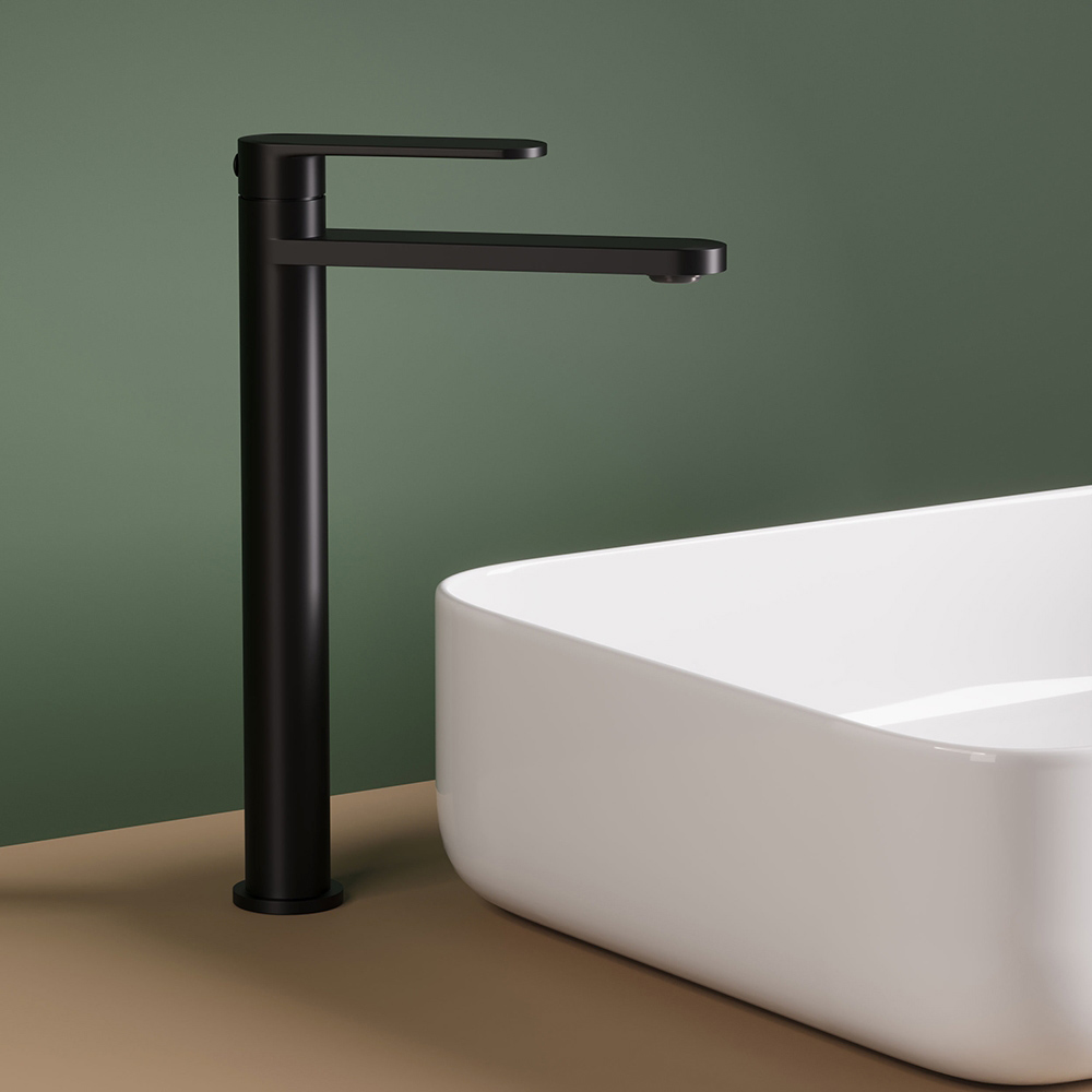 картинка Смеситель для раковины AVS Beauty высокий, черный матовый